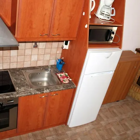 Agia Anna Apartments *